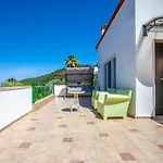 Villa Viorelis Sea View