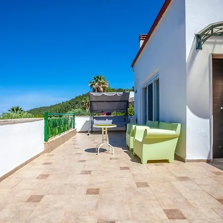 Villa Viorelis Sea View